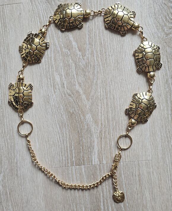 Vintage Anne Klein Gold Tone Turtle Chain Belt Lion Head Logo Charm Runway 80s main image 6